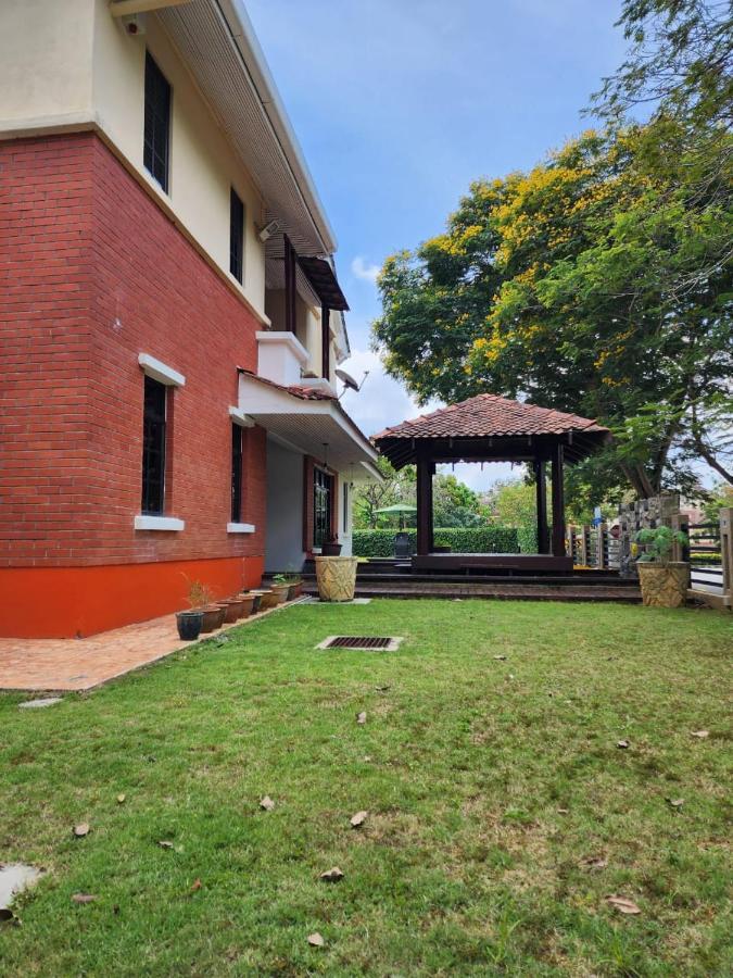 Vila Mawar Singgah